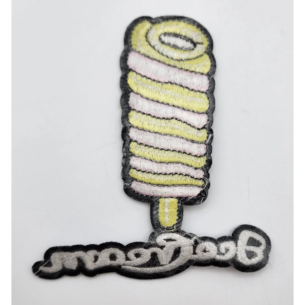 ICE CREAM EMBROIDERED PATCH‎